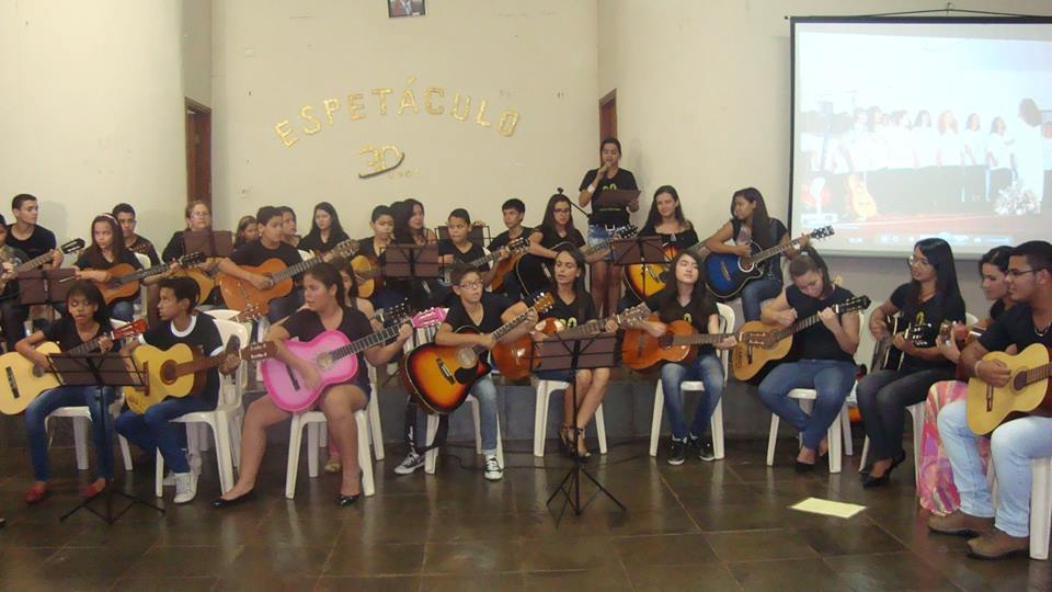 Alunos da Escola de Música recebem certificado nesta sexta-feira