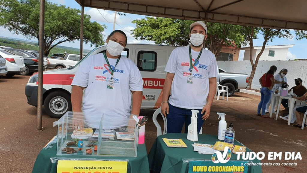 Marilane Vilela e Neilton durante trabalho de conscientização em 2021 | Foto: Arquivo/Tudo Em Dia