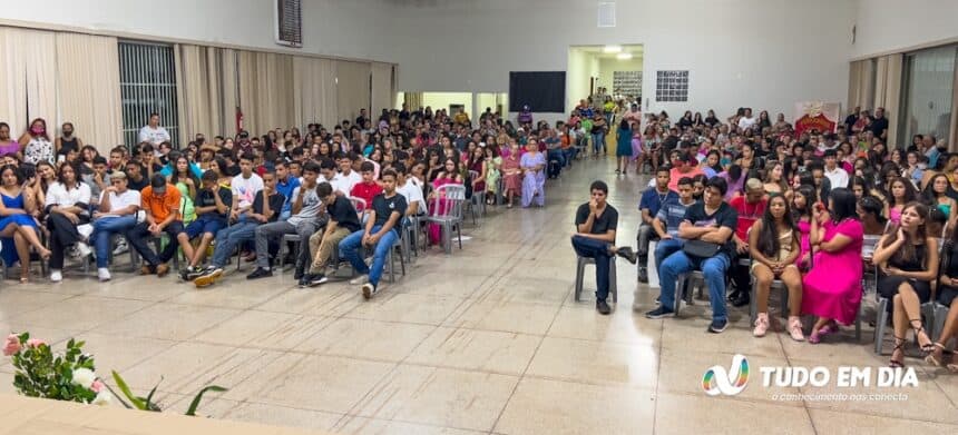 Formatura dos anos do 9º ano da Escola Governador Juscelino