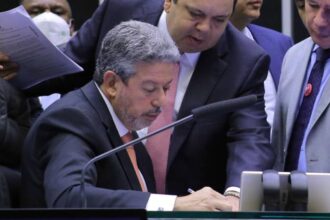 Discussão e votação de propostas. Dep. Arthur Lira PP - AL. Foto Michel Jesus/Câmara dos Deputados