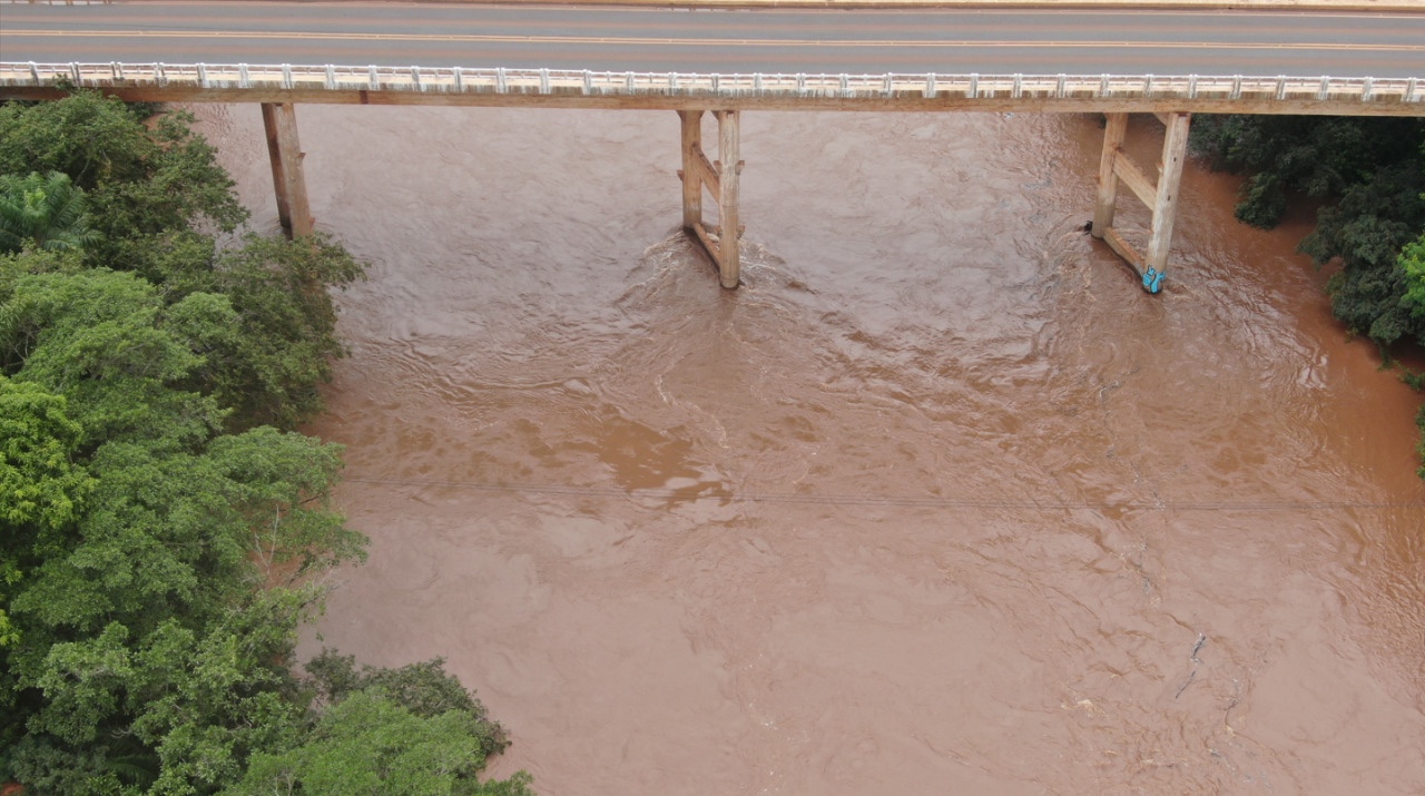 Ponte do Rio Tijuco, em Ituiutaba