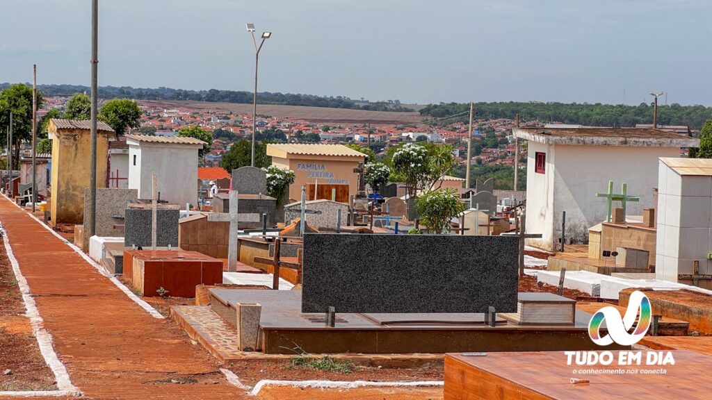 Imagem registra o interior do ‘Cemitério da Saudade’/ Foto: Paulo Braga