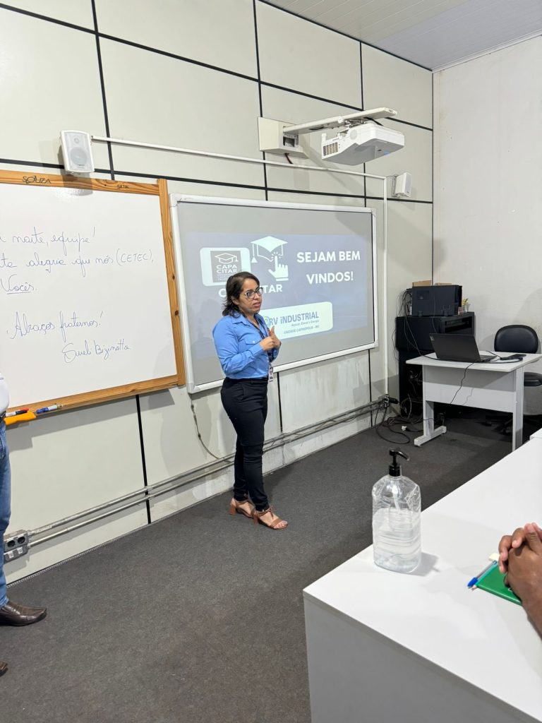 Michelle Pereira, durante a abertura do curso na última terça-feira (16)