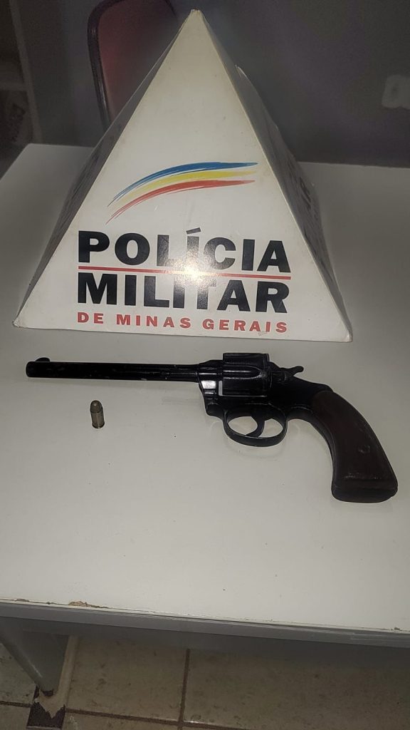 Arma apreendida pela Polícia Militar | Foto: PMMG