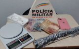 Materiais apreendidos na casa da jovem de 22 anos em Ipiaçu | Foto: PMMG/divulgação