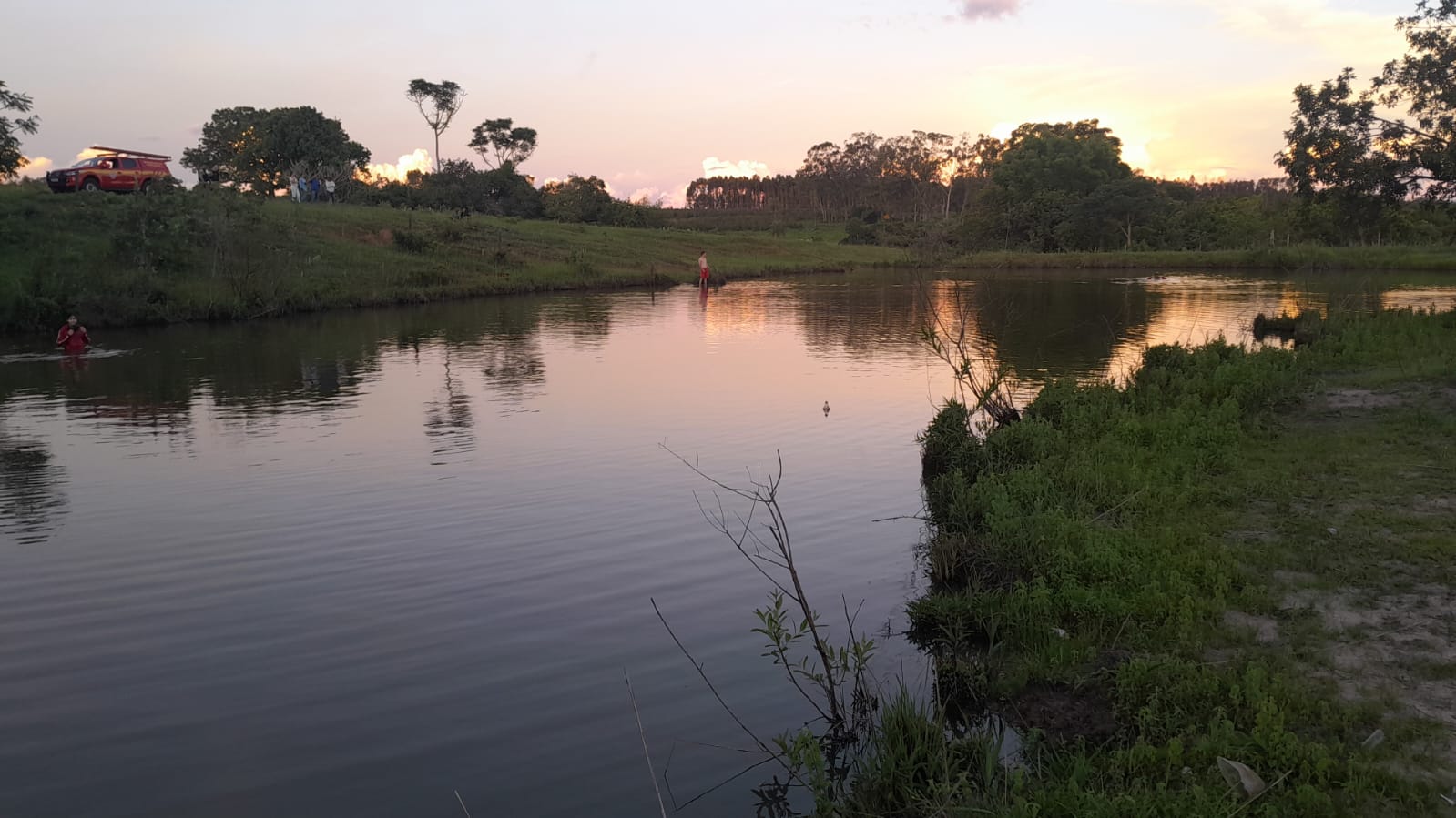 Tudo Em Dia - jovem desaparece em represa