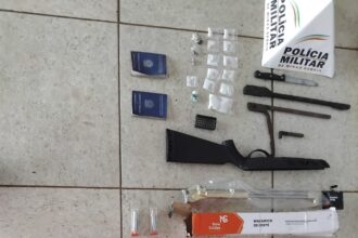 Polícia Militar prende autor de roubo e apreende drogas e armas em Capinópolis