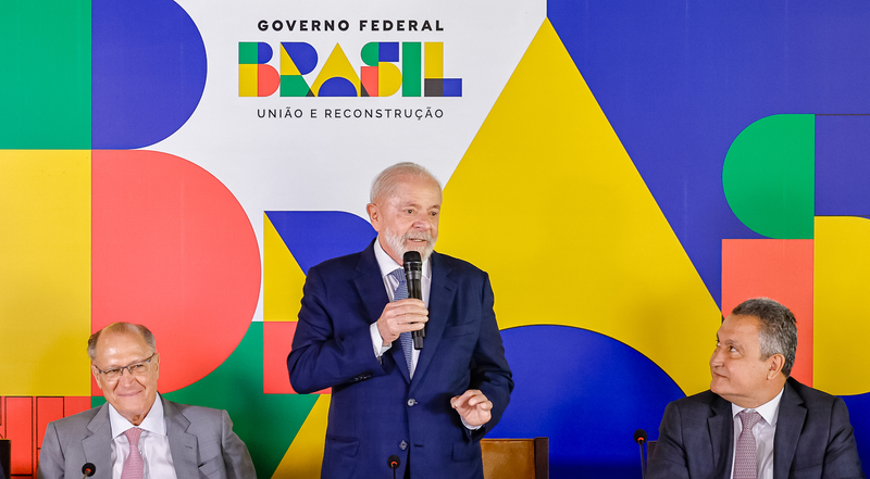 Brasília (DF), 20/01/2025 - Presidente da República, Luiz Inácio Lula da Silva, participa da reunião Ministerial, na Residência oficial da Granja do Torto. Foto: Ricardo Stuckert/PR